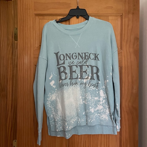 EUC Time & Tru Luke Combs Long Neck Ice Cold Beer Never Broke my Heart - Picture 5 of 6